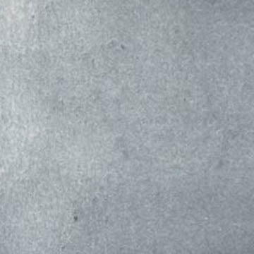 A cropped close up of the Kremer White swatch.