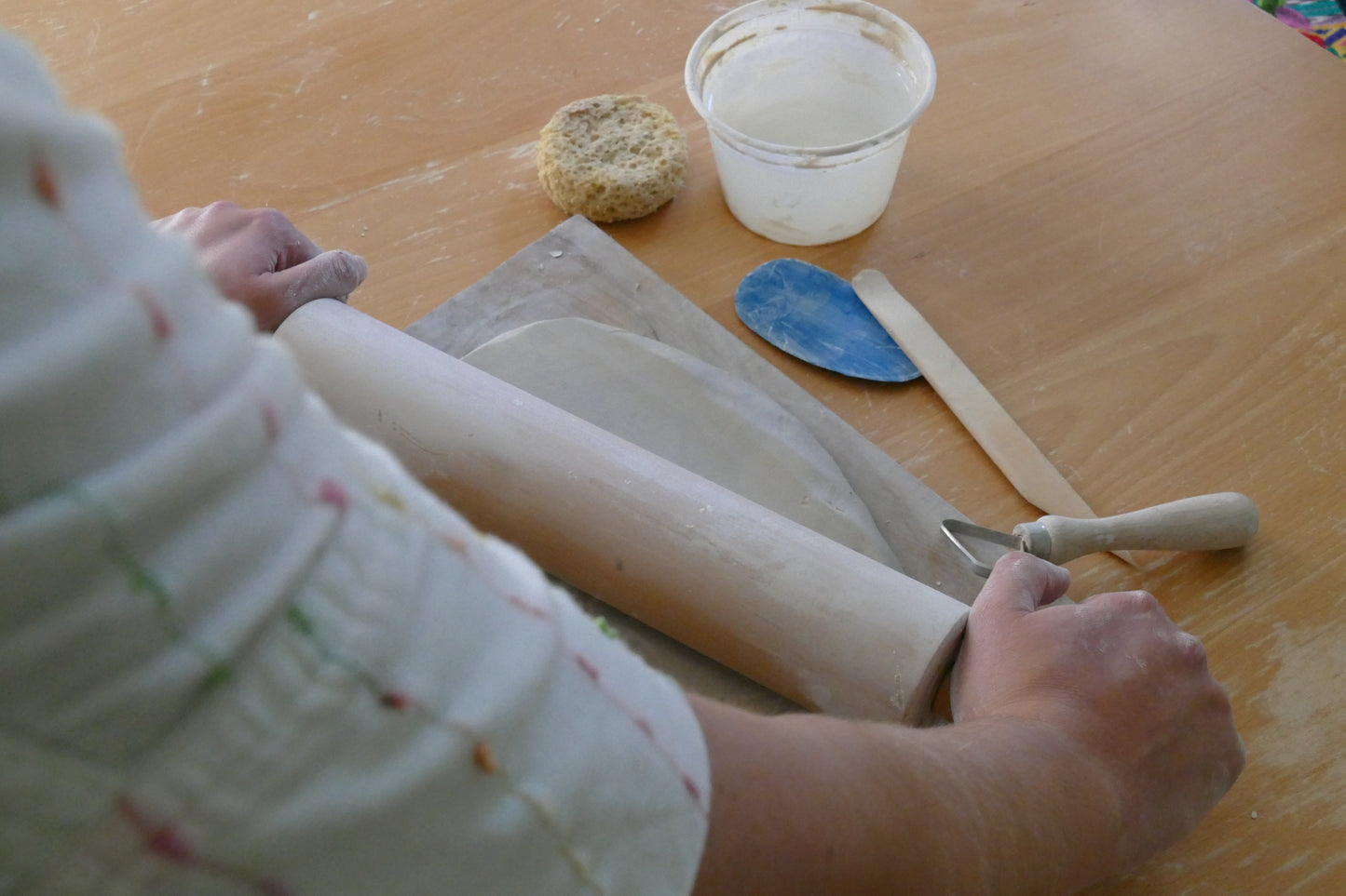 Make Your Own Ceramic Paint Palette with Christina Lacey