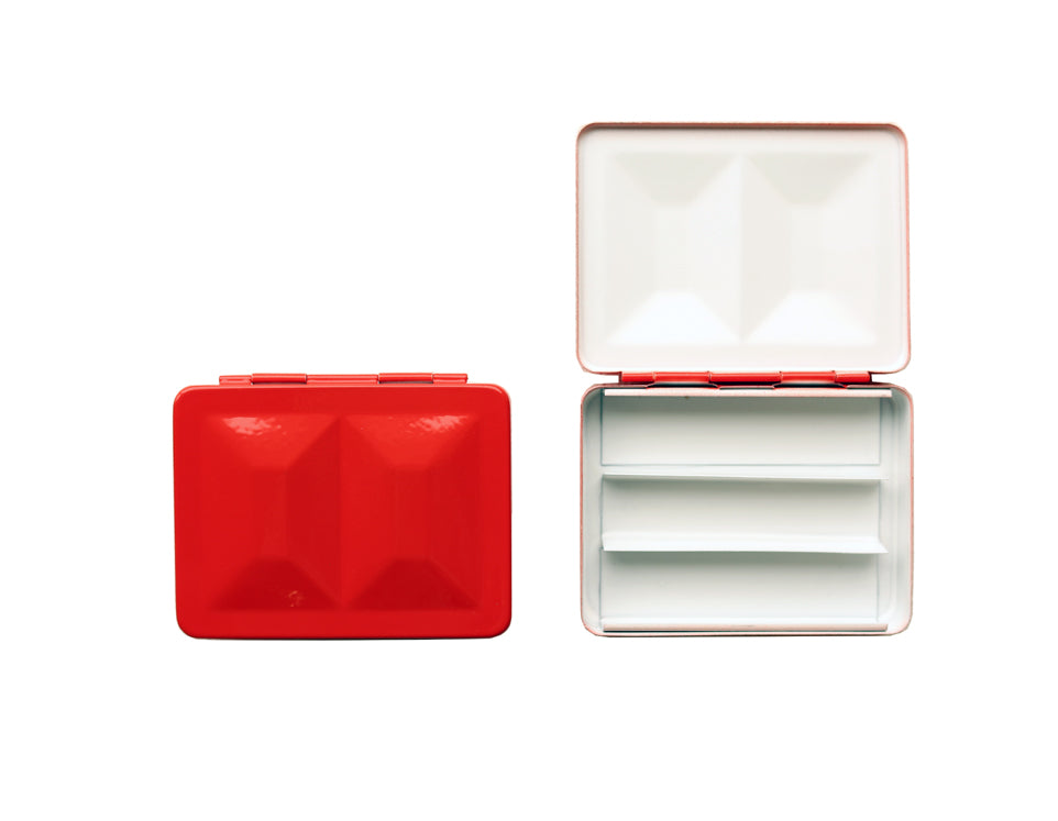 The CfM Simple Travel Palette in Glossy Poppy Red.  Shown closed and open, side by side. The open case features wells in the lid for mixing colors and can fit a removable swatch card.
